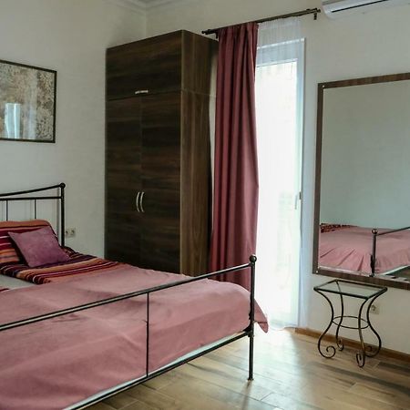 3 Studio Tbilisi Room photo